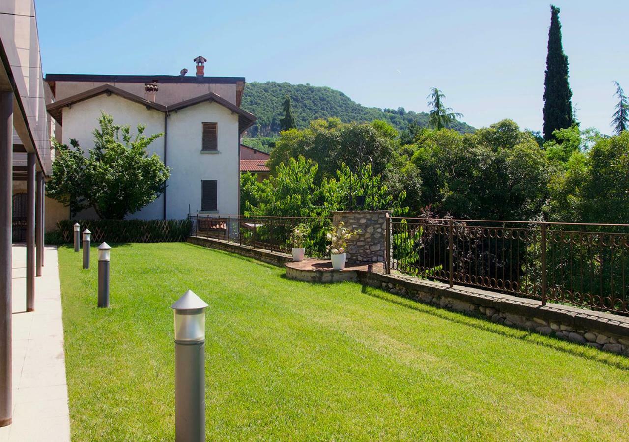 Residence Delle Tre Corone Trescore Balneario Ngoại thất bức ảnh